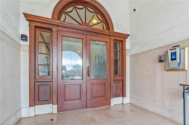 315 N Spruce St unit 106, Winston Salem, NC 27101 - photo 3