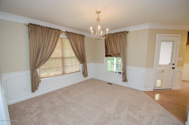 8622 Sanctuary Ln, Louisville, KY 40291 - photo 5