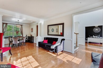 6002 Glennberry Ct, Glenn Dale, MD 20769 - photo 7