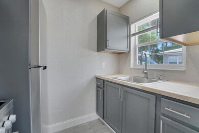 1001 S Federal Hwy unit 3, Lake Worth, FL 33460 - photo 7