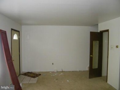 1346 Harford Square Dr, Edgewood, MD 21040 - photo 4