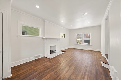 1061 Greyton Rd, Cleveland, OH 44112 - photo 3