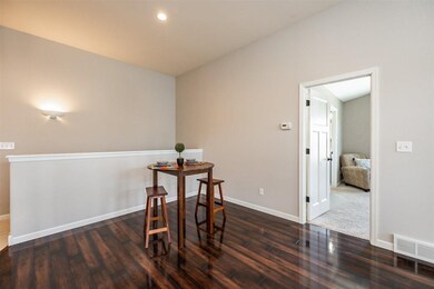 3105 Blackberry Cir SW, Cedar Rapids, IA 52404 - photo 6