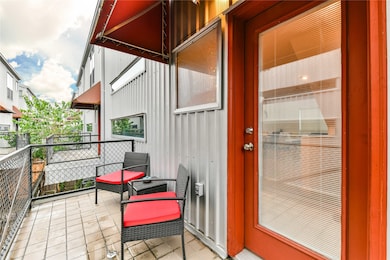 Balcony off of the main floor for grilling and gat