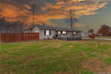 47 N Finley Firehouse Rd, Scottsburg, IN 47170 - photo 2