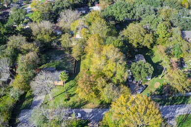 212 Woodward St, Alvin, TX 77511 - photo 6