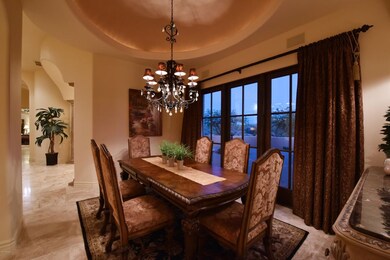 Dining 4