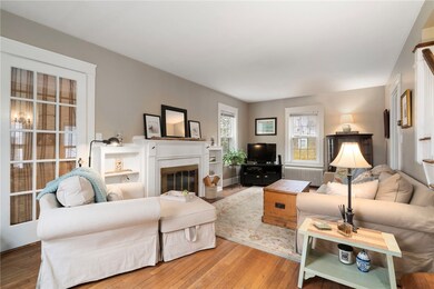 396 Broadway, Newport, RI 02840 - photo 2