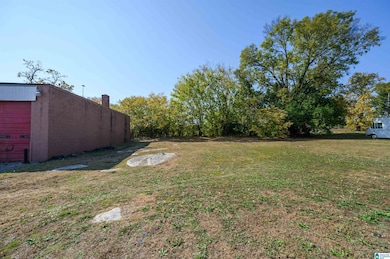 1108 Rev Abraham Woods Jr Blvd, Birmingham, AL 35285 - photo 7