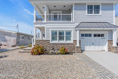 381 Aldo Dr, Toms River, NJ 08753 - photo 4