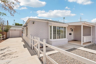 511 E Cheery Lynn Rd, Phoenix, AZ 85012 - photo 4