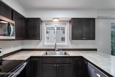 photos_high_resolution_07_3503_E_16th_Av