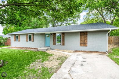 210 NW L St, Bentonville, AR 72712 - photo 2