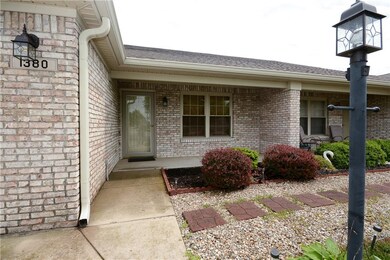 1380 Swan Dr, Franklin, IN 46131 - photo 2