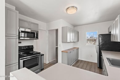 1805 Greenway Ave044