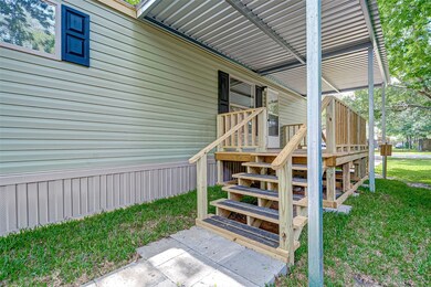 1209 6th St, Rosenberg, TX 77471 - photo 2