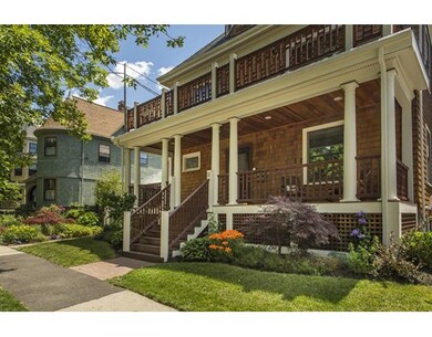 81 Thorndike St unit 81, Brookline, MA 02446 - photo 2