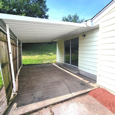 3777 Feather Ln, Elsmere, KY 41018 - photo 4