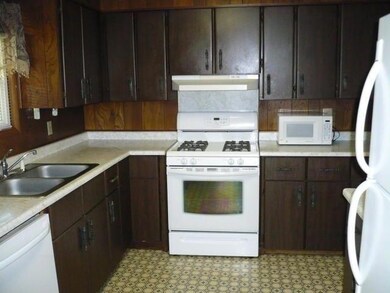 Spacious Kitchen