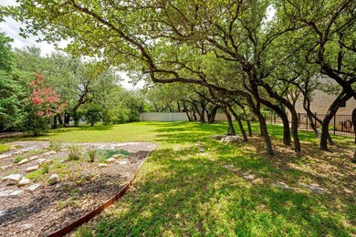 9 Wingreen Loop, the Hills, TX 78738 - photo 4