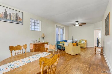 4543 Varrelmann Ave, Saint Louis, MO 63116 - photo 4