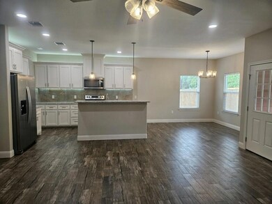 405 Titus Ave, Springtown, TX 76082 - photo 7