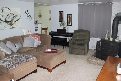 934 N Lafayette St, Griffith, IN 46319 - photo 5