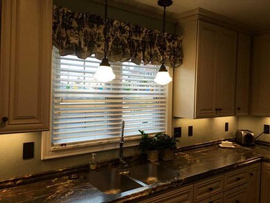 Kitchen. Under mount sink