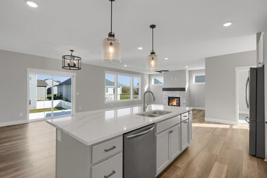 635 Parkside Ct, Eagan, MN 55123 - photo 7