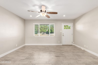 331 E Continental Dr, Tempe, AZ 85281 - photo 5