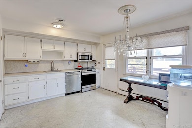 15 Stubbe Dr, Stony Point, NY 10980 - photo 6