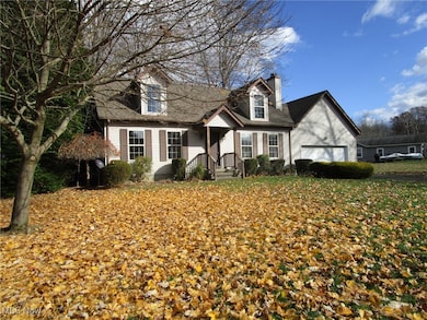 1356 Lake Vue Dr, Roaming Shores, OH 44085 - photo 2