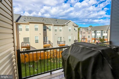 9258 Kos Ln, Manassas, VA 20111 - photo 7