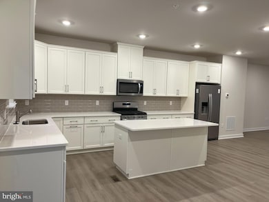 17 E Front St, Bridgeport, PA 19405 - photo 6