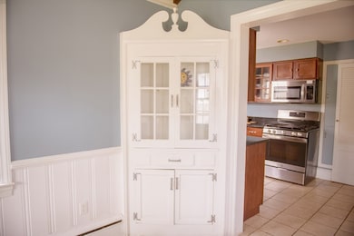 247 Albany St, Fall River, MA 02720 - photo 6