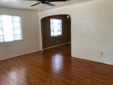 1435 15th St N, Saint Petersburg, FL 33704 - photo 2