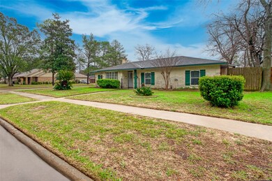 4103 Saratoga Dr, Houston, TX 77088 - photo 3