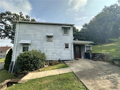 305 Crusher Way, Derry, PA 15627 - photo 3