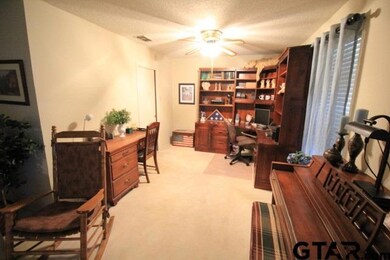 1607 1607 Yosemite, Tyler, TX 75703 - photo 6