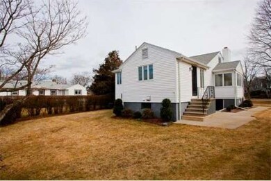 103 Albemarle Rd, Newtonville, MA 02460 - photo 7