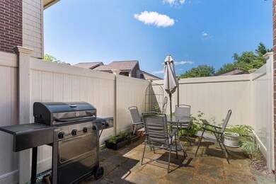 109 Greenbrook Dr unit 109, Stoughton, MA 02072 - photo 6