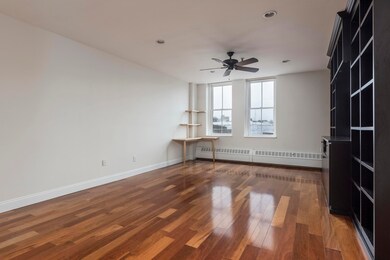 150 Middle St_4B_004