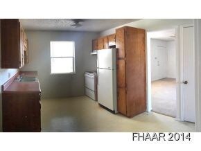 211 Erby Ave, Copperas Cove, TX 76522 - photo 2