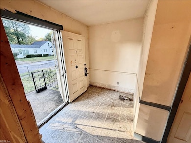 8336 Pythian Ave, Norfolk, VA 23518 - photo 2