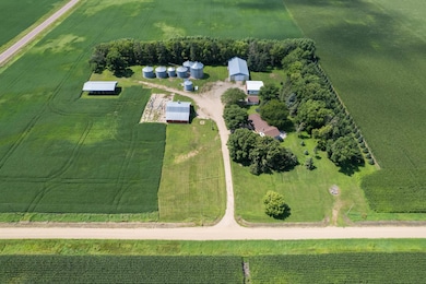 19118 Aspen Ave, Tracy, MN 56175 - photo 2