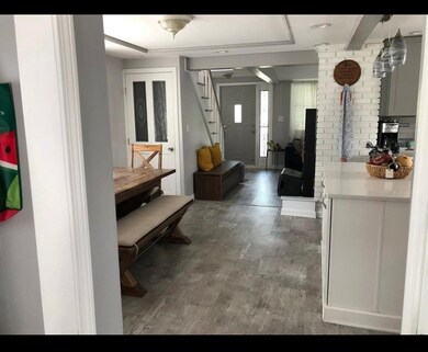 157 May St unit 1, Lawrence, MA 01841 - photo 5