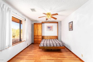 Den/Office with Murphy Bed