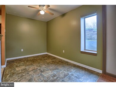 1334 W Wyomissing Ct unit M, West Lawn, PA 19609 - photo 3