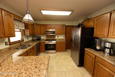 612 Tappan St, Forked River, NJ 08731 - photo 4