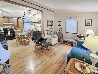 12 Bellevue Rd, Oak Bluffs, MA 02557 - photo 7